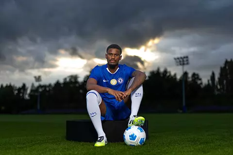 في بيان رسمي.. أياكس يكشف قيمة انتقال هاتو إلى تشيلسي